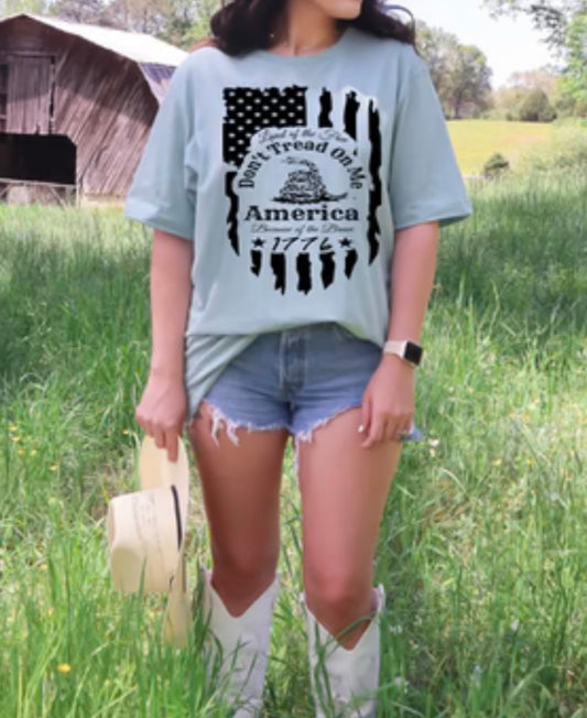 DON'T TREAD ON ME