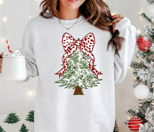 CHRISTMAS TREE WITH BOW