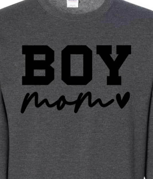 BOY MOM